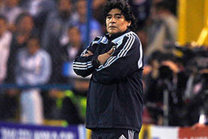 Apesar da frustração, Maradona se mostra resignado