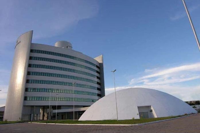 Mais de 10 mil vagas devem ser criadas em 2010 na área jurídica