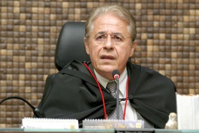 Desembargador não concluiu pedido de intervenção na ALE