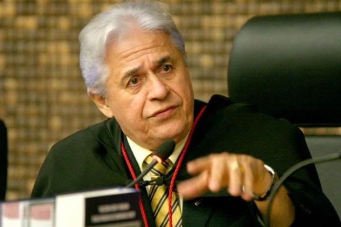 Desembargador confirma que vai estar frente a frente amanhã com Gilmar Mendes