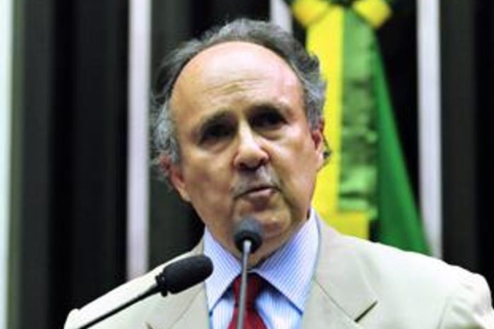 Para Cristovam Buarque, Senado vai piorar ainda mais em 2010