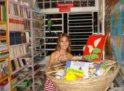 Família transforma casa em biblioteca infantil em Arapiraca 