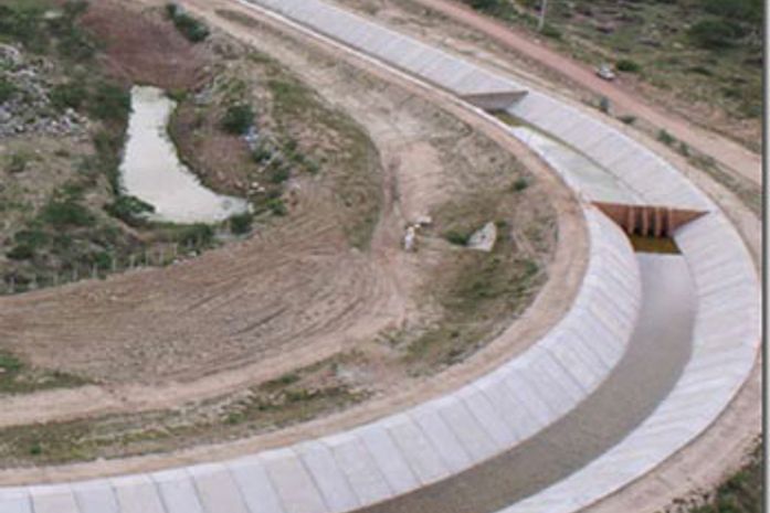 Estado apresenta projeto de interligação do Canal do Sertão a adutoras