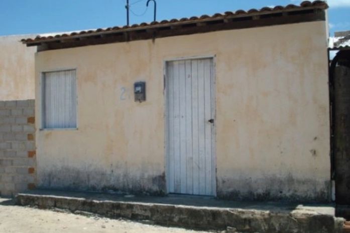 Criança morre e espera dois dias para ser enterrada em Penedo