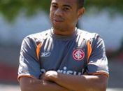Flamengo próximo de trazer atacante que jogou no Corinthians e na seleção