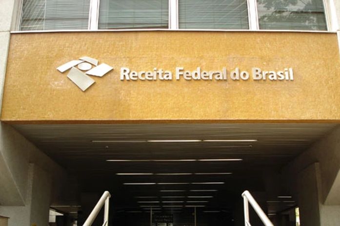 Receita Federal explica mudanças no concurso para 450 vagas de auditor