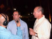 Renan Calheiros visita a Feira do Empreendedor ao lado de Luciano Barbosa