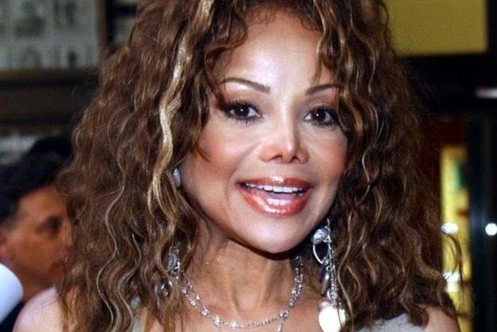 LaToya Jackson trará show-tributo a Michael ao Brasil 