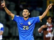 Liderado por Ganso, Brasil vira sobre Austrália e avança em 1º no Mundial