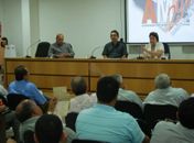 Prefeitos se reuniram na sede da AMA para discutir a situação