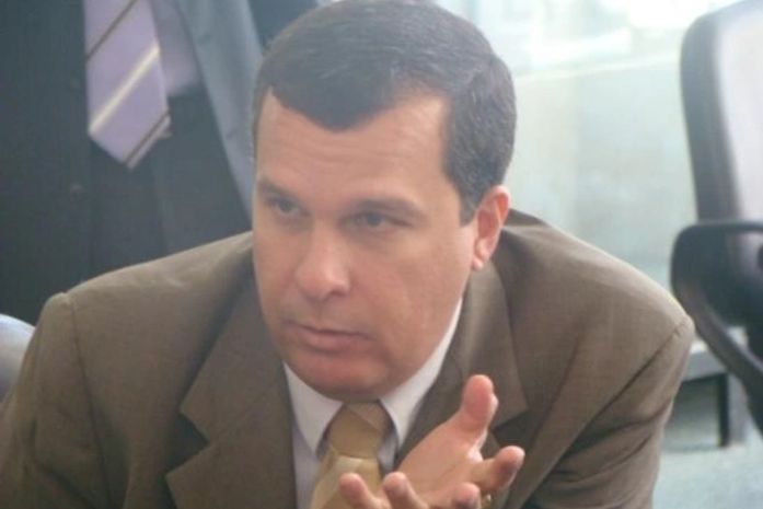 "Se a TIM quiser dar um balão na Assembléia, vamos resolver com uma CPI" diz deputado