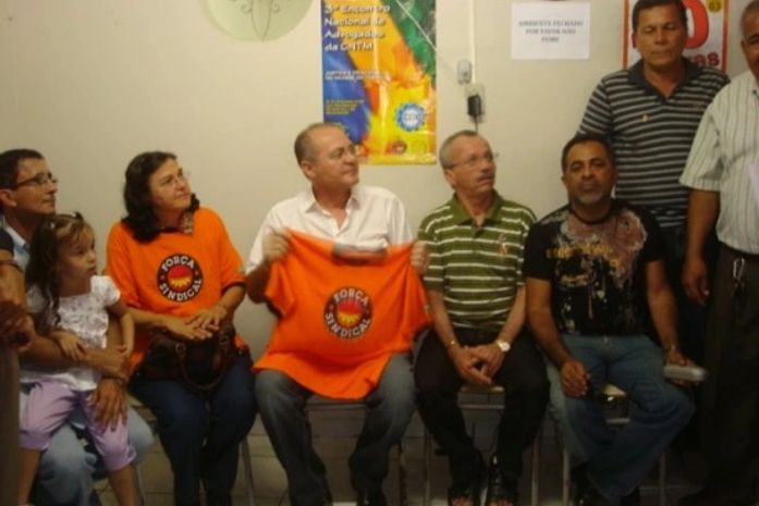 Senador Renan Calheiros (PMDB) fez discurso de agradecimento pelas homenagens recebidas por líderes sindicais de Alagoas