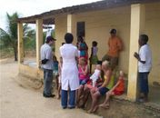 Quilombolas albinos da comunidade Filus em Santana do Mundaú irão receber a visita de médicos nesta segunda-feira
