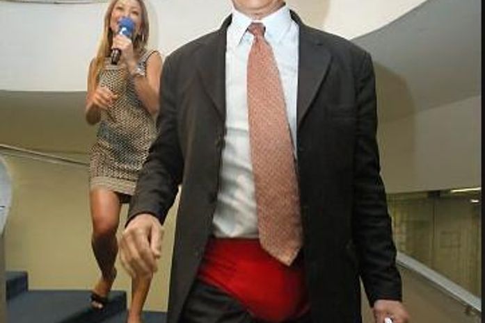 Corregedor do Senado arquiva investigação sobre sunga de Suplicy