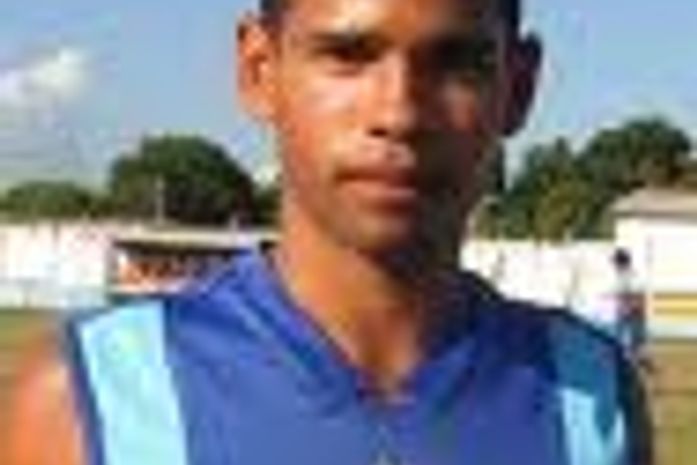 Zagueiro Toninho