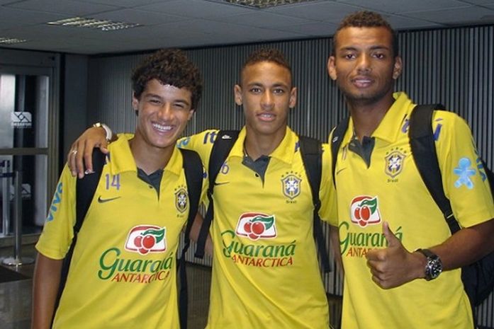 Phillipe Coutinho, Neymar e João Paulo