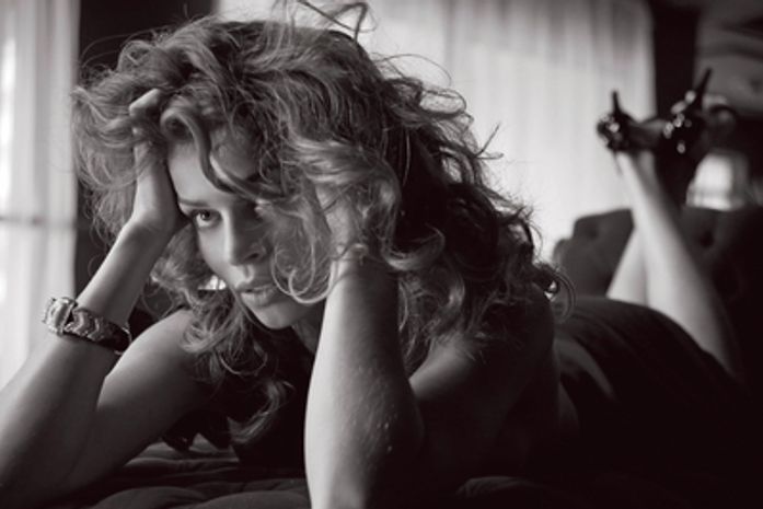 Grazi Massafera é eleita a mulher mais sexy pela 'Vip'