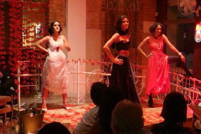 Após sucesso, Uma noite em Tabariz retorna ao Mandala na quinta , 29