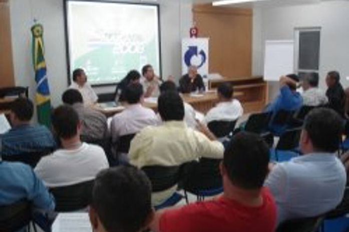Possível acesso do CSA gera polêmica em seminário realizado pela FAF