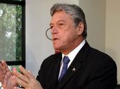 Governador visita Canal do Sertão e assegura que a obra não vai parar