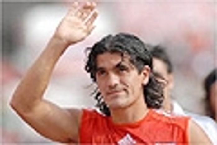 Argentino Ortega pede dispensa do River por conta de alcoolismo