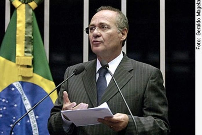 Renan pede para acelerar a PEC dos militares