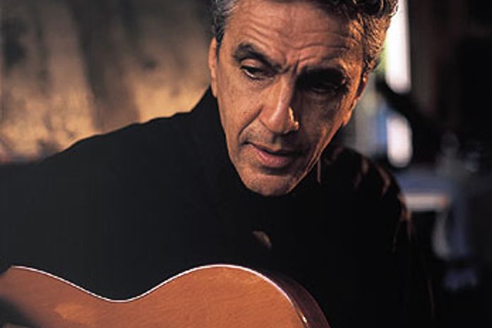 Caetano leva Grammy Latino de melhor álbum cantor/compositor