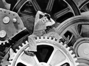 Colecionador acha filme desconhecido de Chaplin em lata comprada por 3 libras