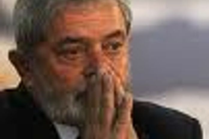 Lula chora em homenagem a Alencar: \'foi uma dádiva ter te encontrado\'