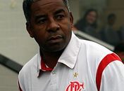 Técnico do Flamemgo quer levar decisão de titulo para última rodada