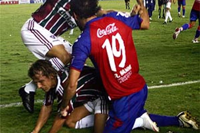 Jogadores do Fuminense e do