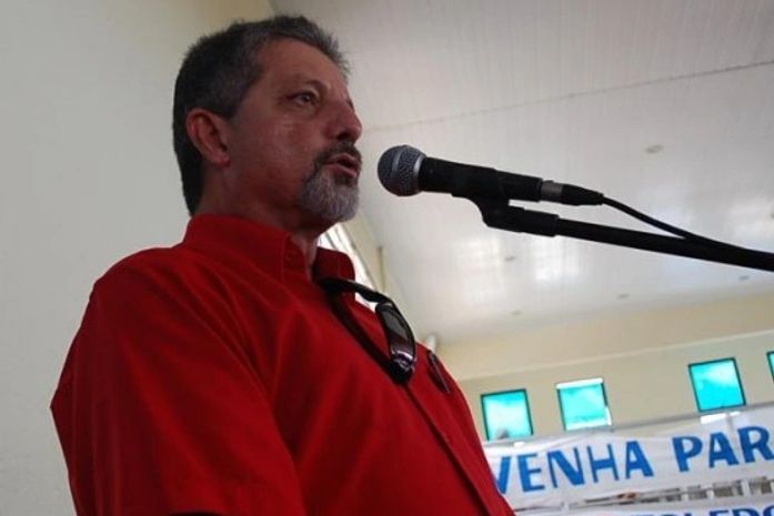 Presidente do PT diz que não tem chapão nem chapinha em 2010
