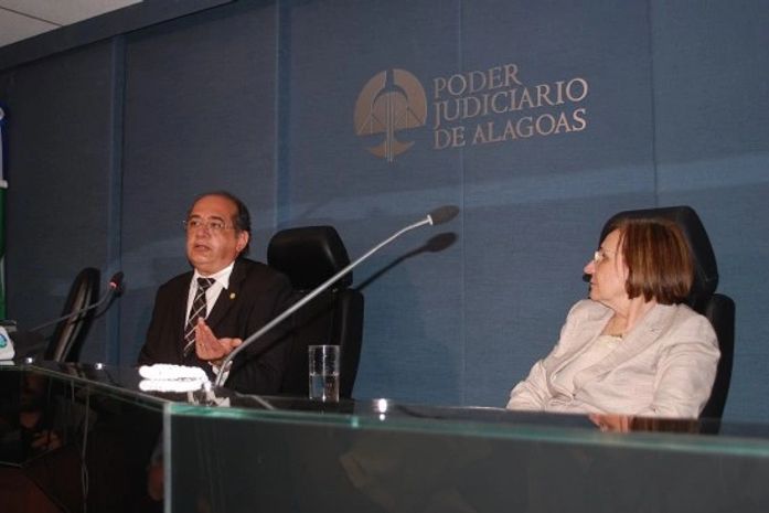 SindJus emite nota de repúdio contra declarações de Gilmar Mendes em Alagoas