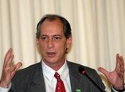 Ciro Gomes concede amanhã coletiva no Centro de Convenções