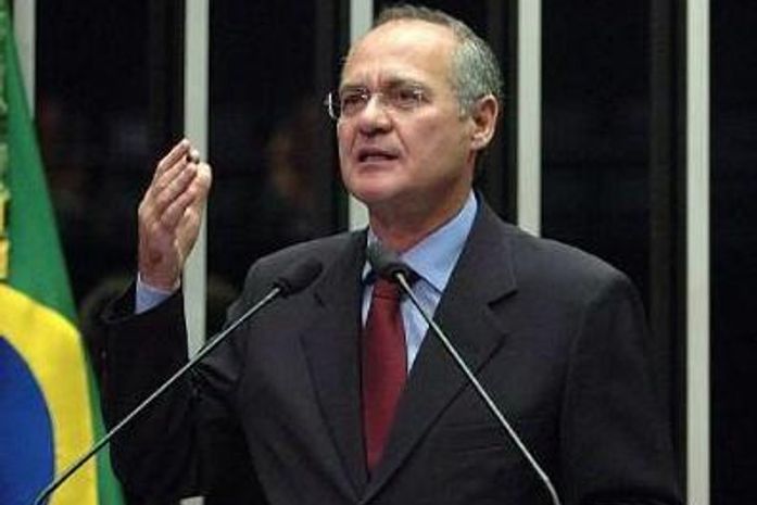 Senado aprova PEC que cria piso salarial para polícias