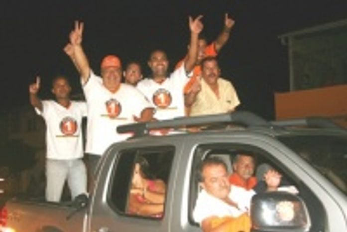 Tico Guerra vence eleição do SINDSPEM, em Penedo
