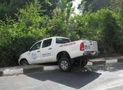 Viatura da Guarda Municipal \"sobra\" e cai em barranco