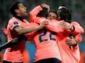 Barcelona e Inter espantam zebras do Leste Europeu e avançam às oitavas