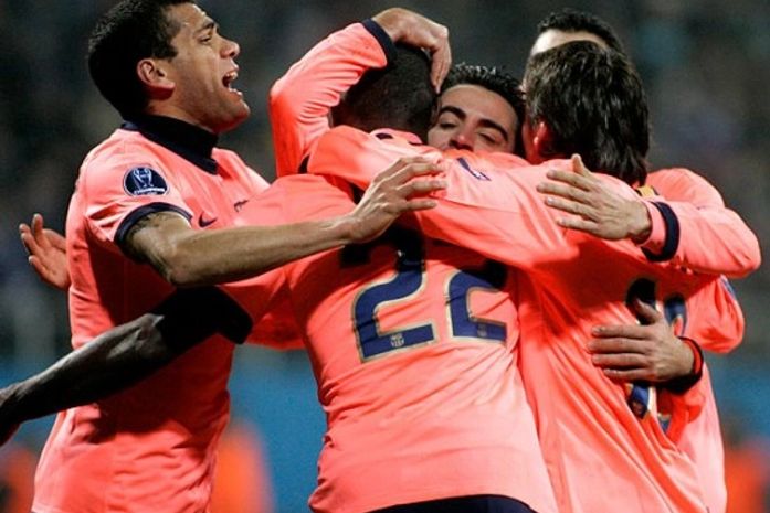 Barcelona e Inter espantam zebras do Leste Europeu e avançam às oitavas