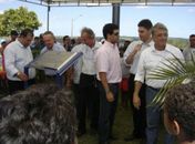 Governador inaugura escola e acesso rodoviário em Teotônio Vilela