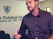 Ex-jogador da Seleção Brasileira assume adversário do ASA e já fala do alvinegro