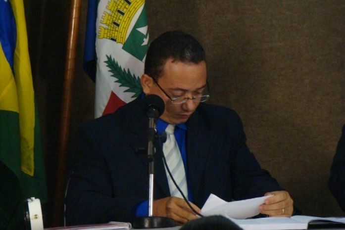 Dino Júnior