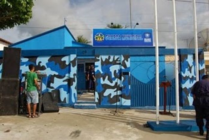 Guarda Municipal de Delrmiro Gouveia.