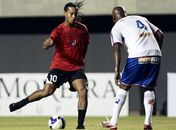Botafogo sonha com Ronaldinho Gaúcho no Engenhão em 2010