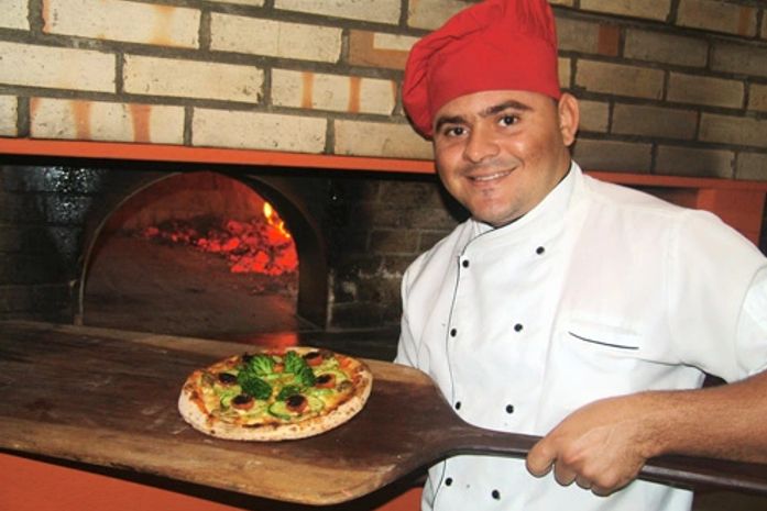 Mercado de trabalho para pizzaiolos é amplo e está em constante crescimento