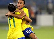 Marta e Cristiane não aparecem para jogo das estrelas