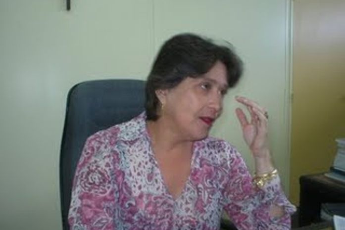 \"Os velhos caciques não deixam o Luciano Barbosa ser candidato a governador\", afirma Célia