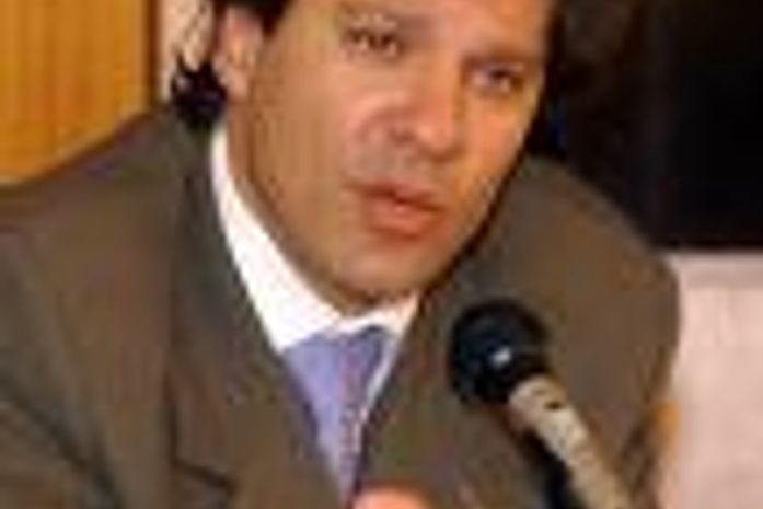 Ministro da Educação,Fernando Haddad anuncia novo piso salarial do  professor da rede pública