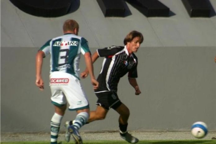 Corinthians Alagoano anuncia retorno do meia Daniel