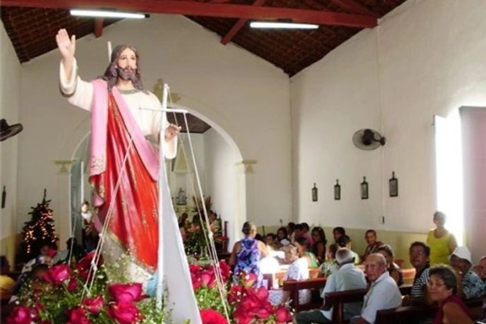 Comunidade coruripense acompanha procissão marítima do Padroeiro do Pontal de Coruripe